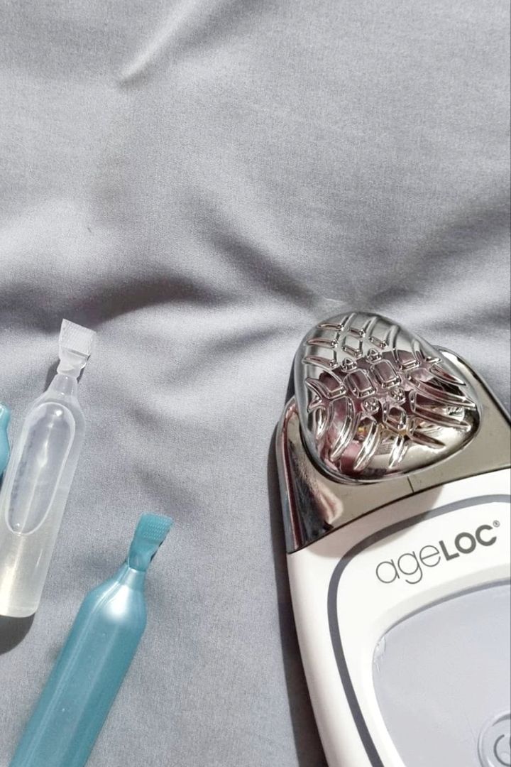 Sistema ageLOC® Galvanic Spa® 250 – Studio Vitamina Chile