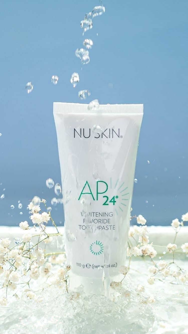 AP 24® Whitening Fluoride Toothpaste